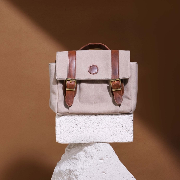 Scout Canvas Messenger Bag