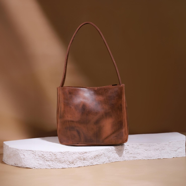 Vesper Leather Shoulder Bag
