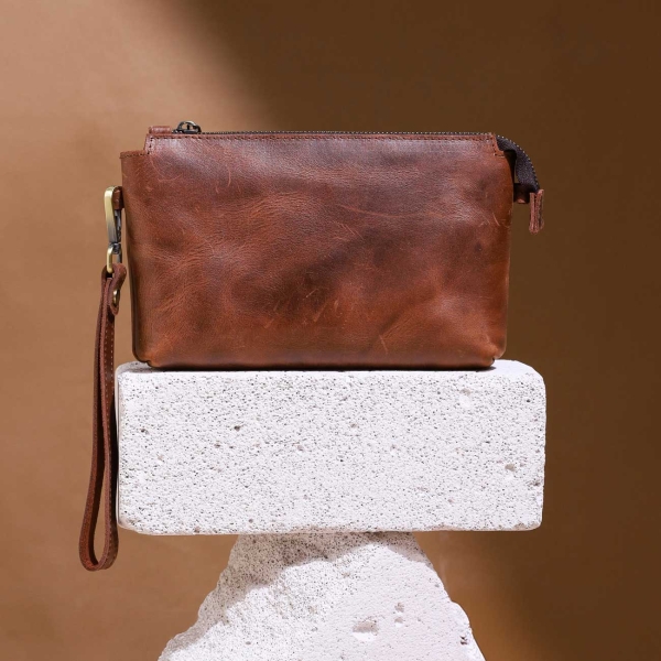 Mistral Leather Crossbody Bag - Medium