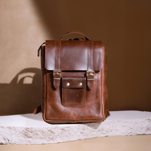Atlas Leather Backpack - Medium