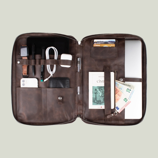 14" Slim Organizer MacBook Bag - Dark Tobacco